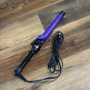Hot Shot Tools- 1 1/4” Curling Iron